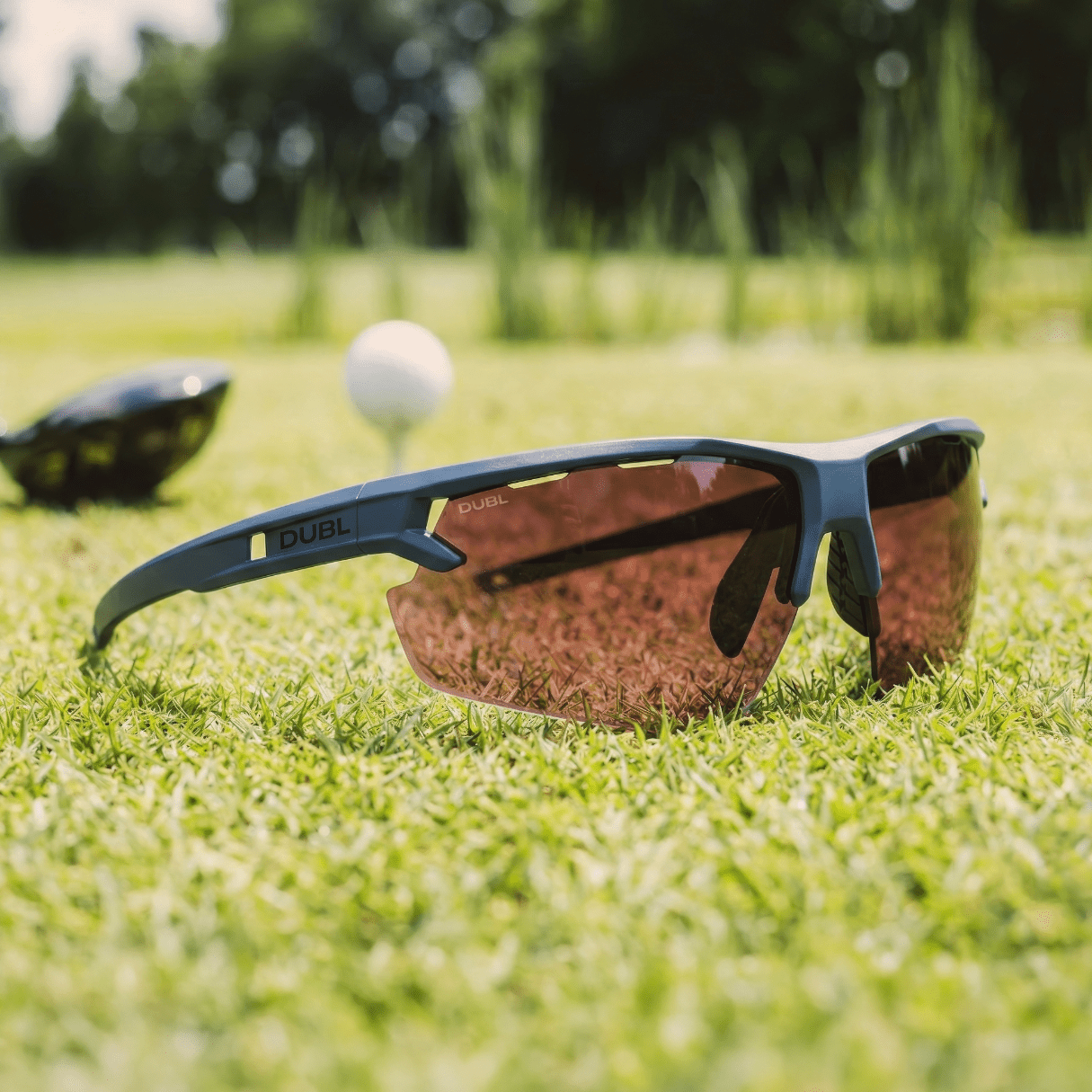 Matte Abyss | DUBL Helios Golf Sunglasses with ShotSync™, on the tee