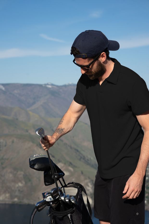 Golfer wearing DUBL sunglasses on the course